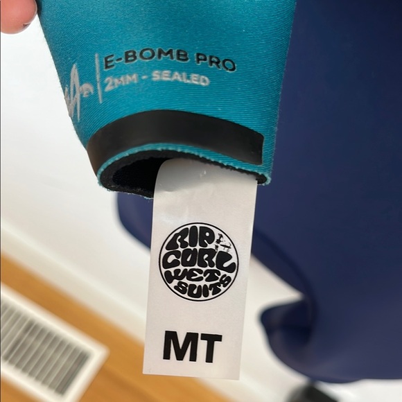 Rip Curl Blue Rashguard Swimwear - Picture 7 of 12